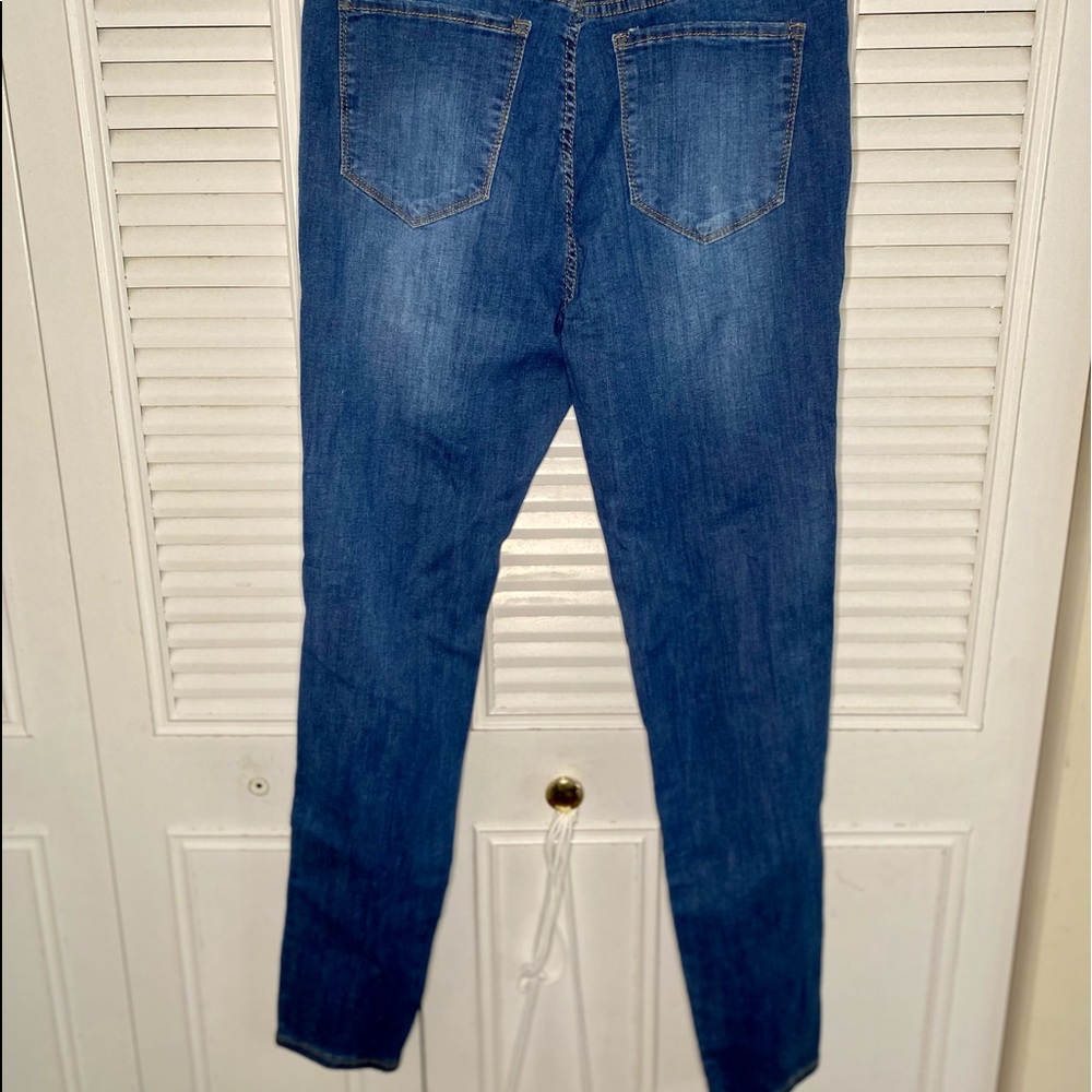 Plus Size Ripped jeans - Picture 13 of 13